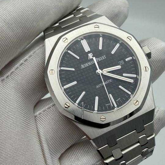 Audemars Piguet Royal Oak Selfwinding | Premium Swiss Watch – UAE